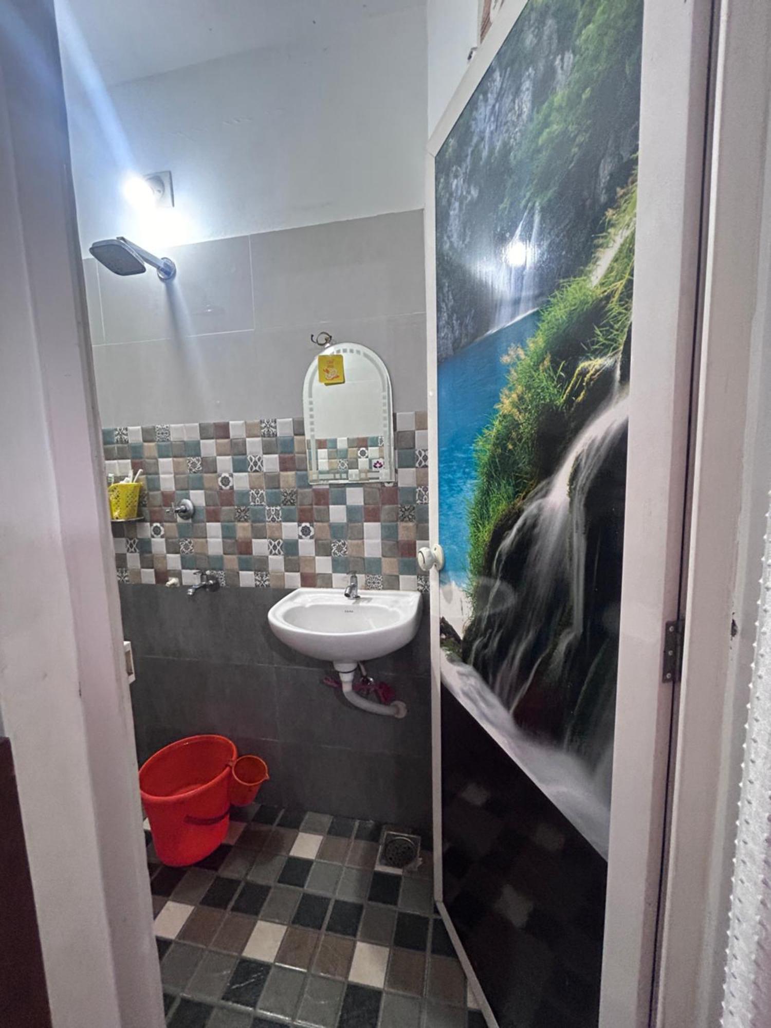 Chaithritha Ladies Only Homestay Thiruvananthapuram Exterior photo
