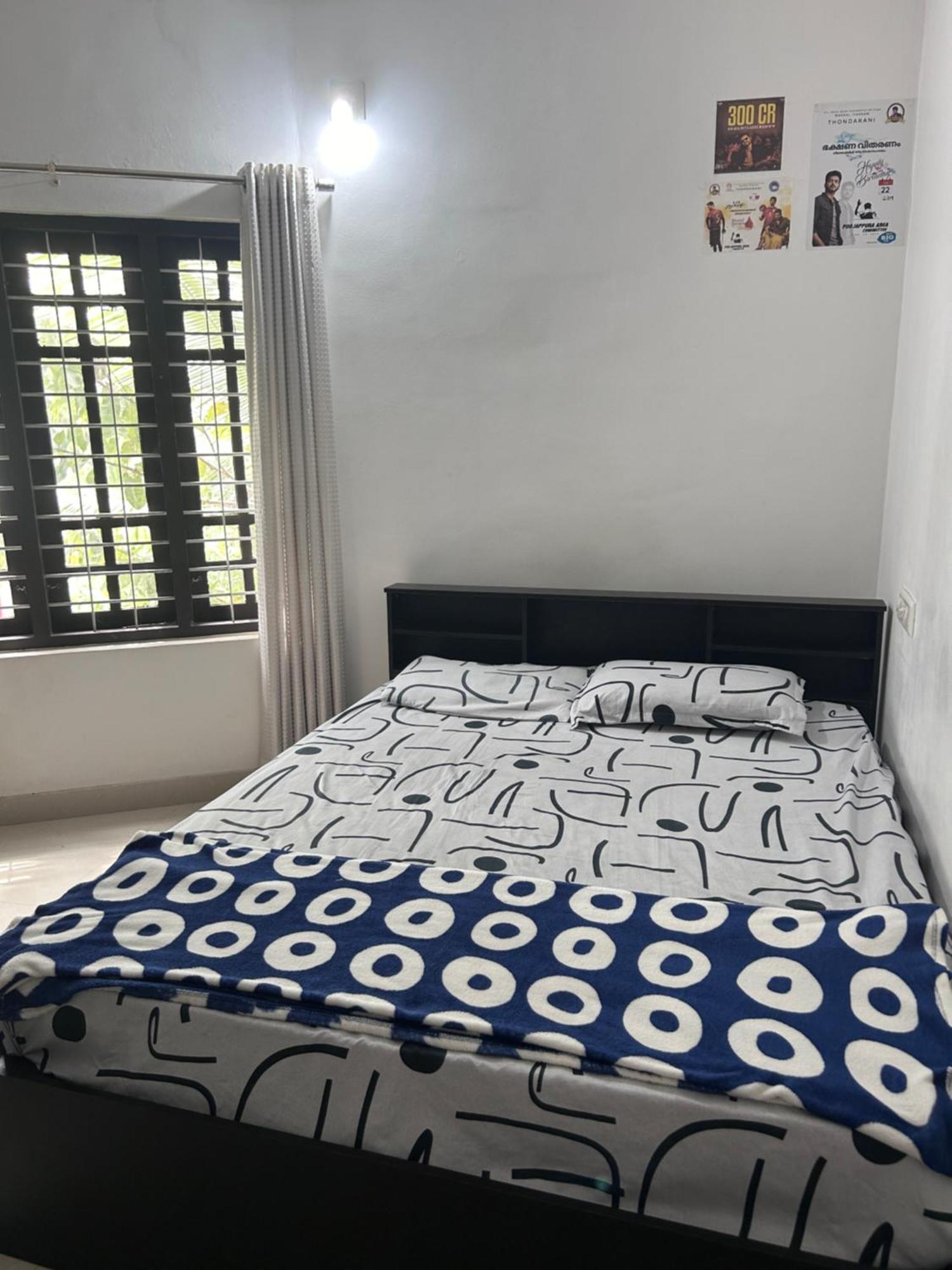 Chaithritha Ladies Only Homestay Thiruvananthapuram Exterior photo