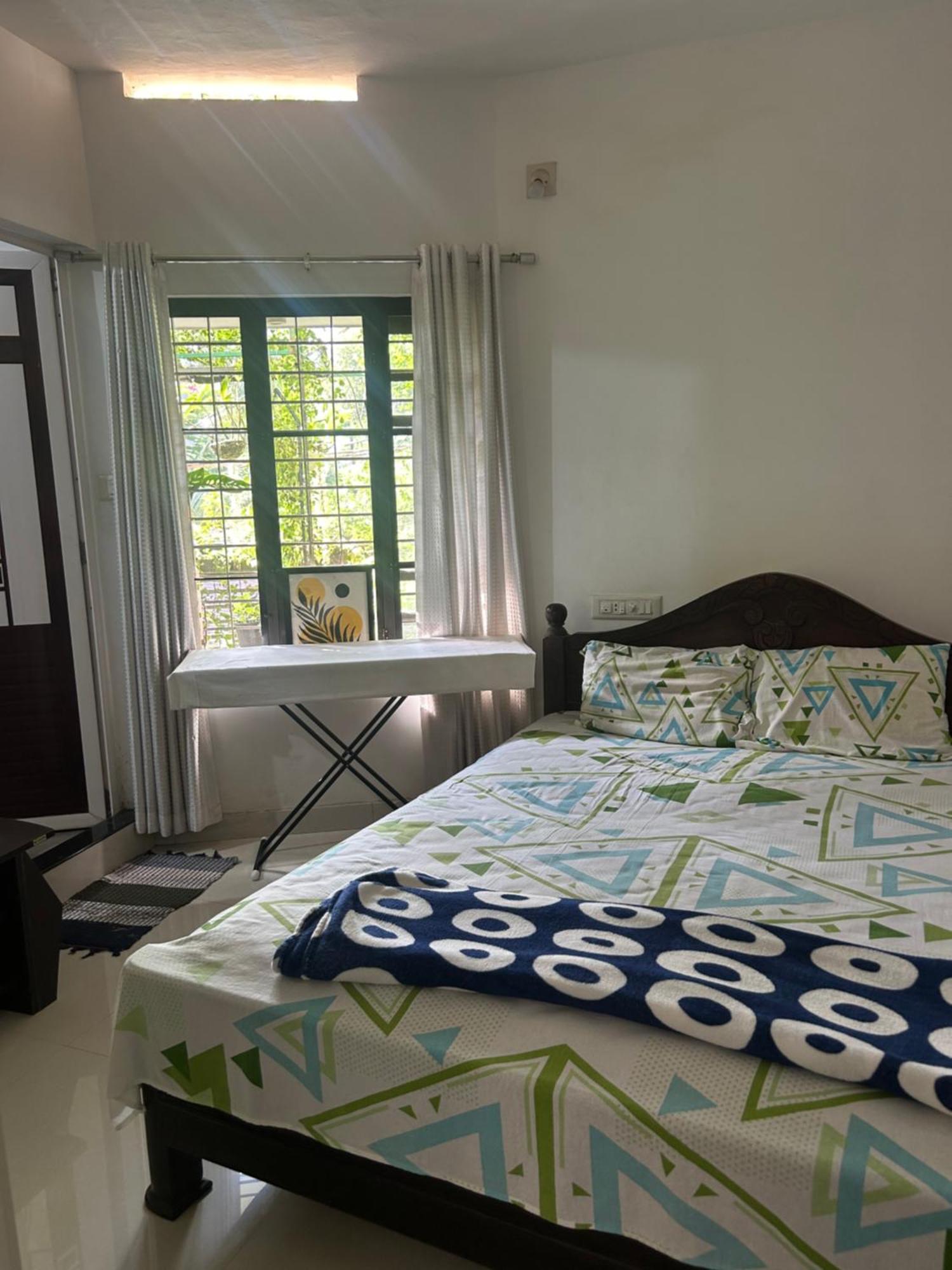 Chaithritha Ladies Only Homestay Thiruvananthapuram Exterior photo