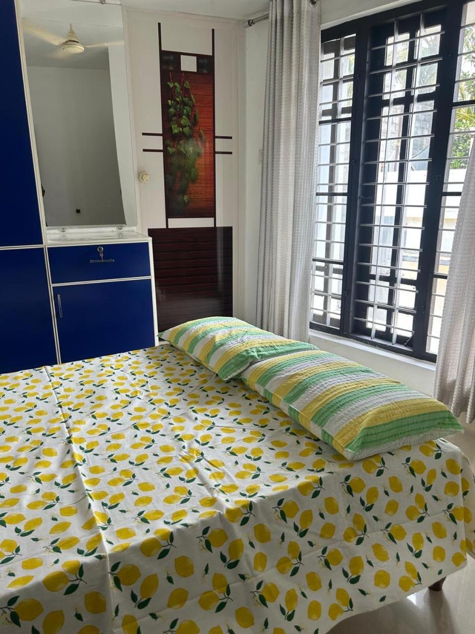 Chaithritha Ladies Only Homestay Thiruvananthapuram Exterior photo